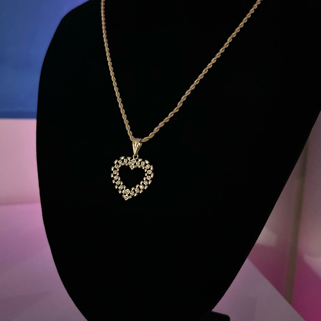 Pendant with Rope Chain