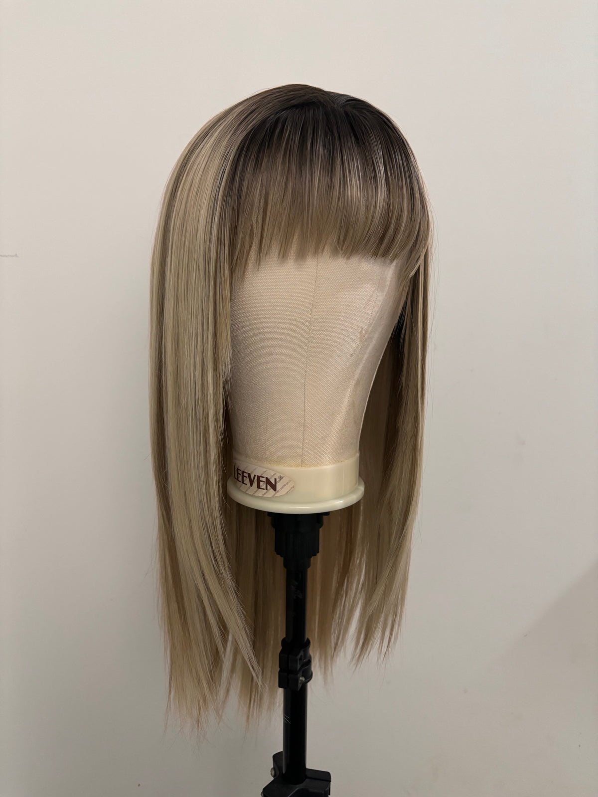 20” Glueless Wear & Go Fringe Wig. Baylage