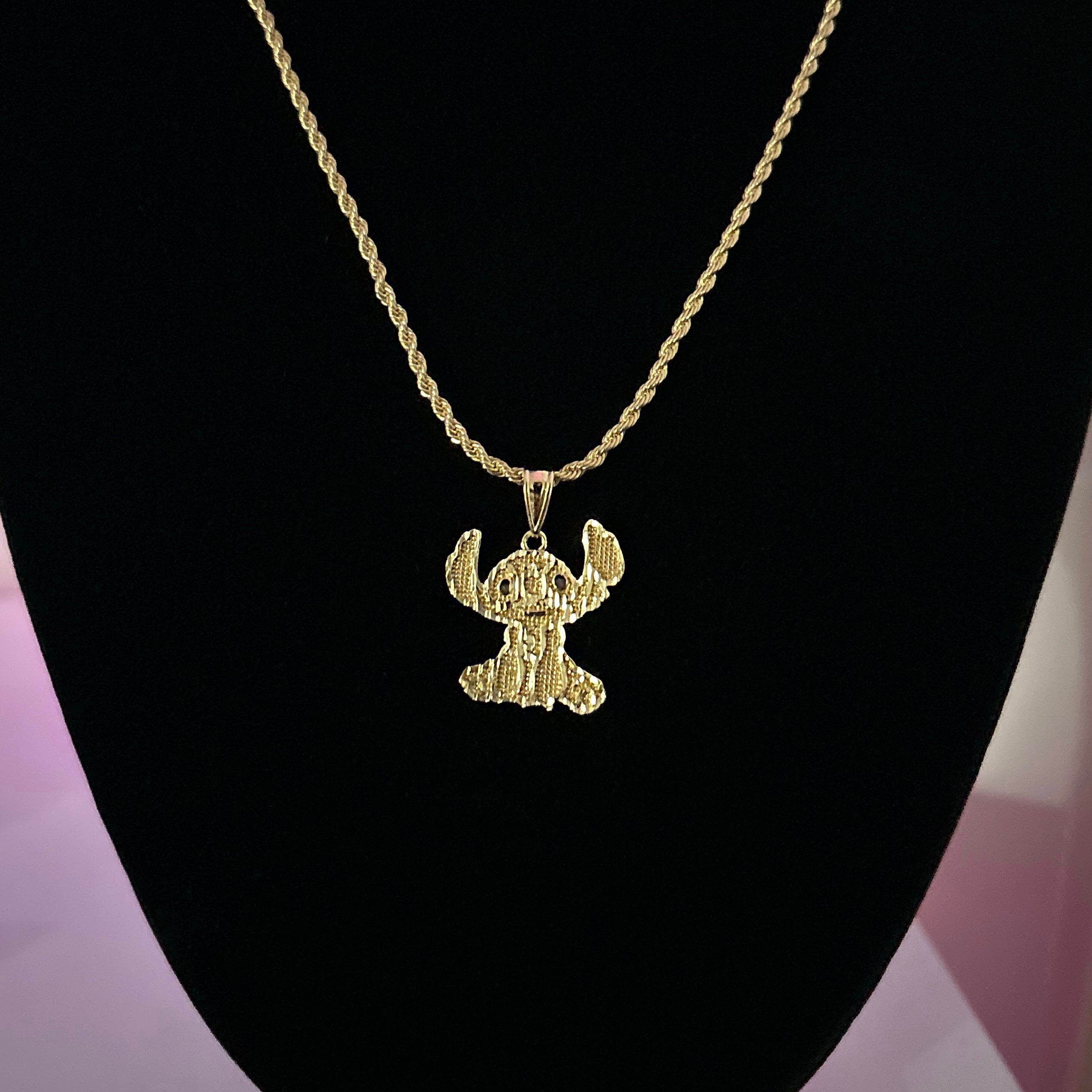 Stitch Pendant + Rope Chain