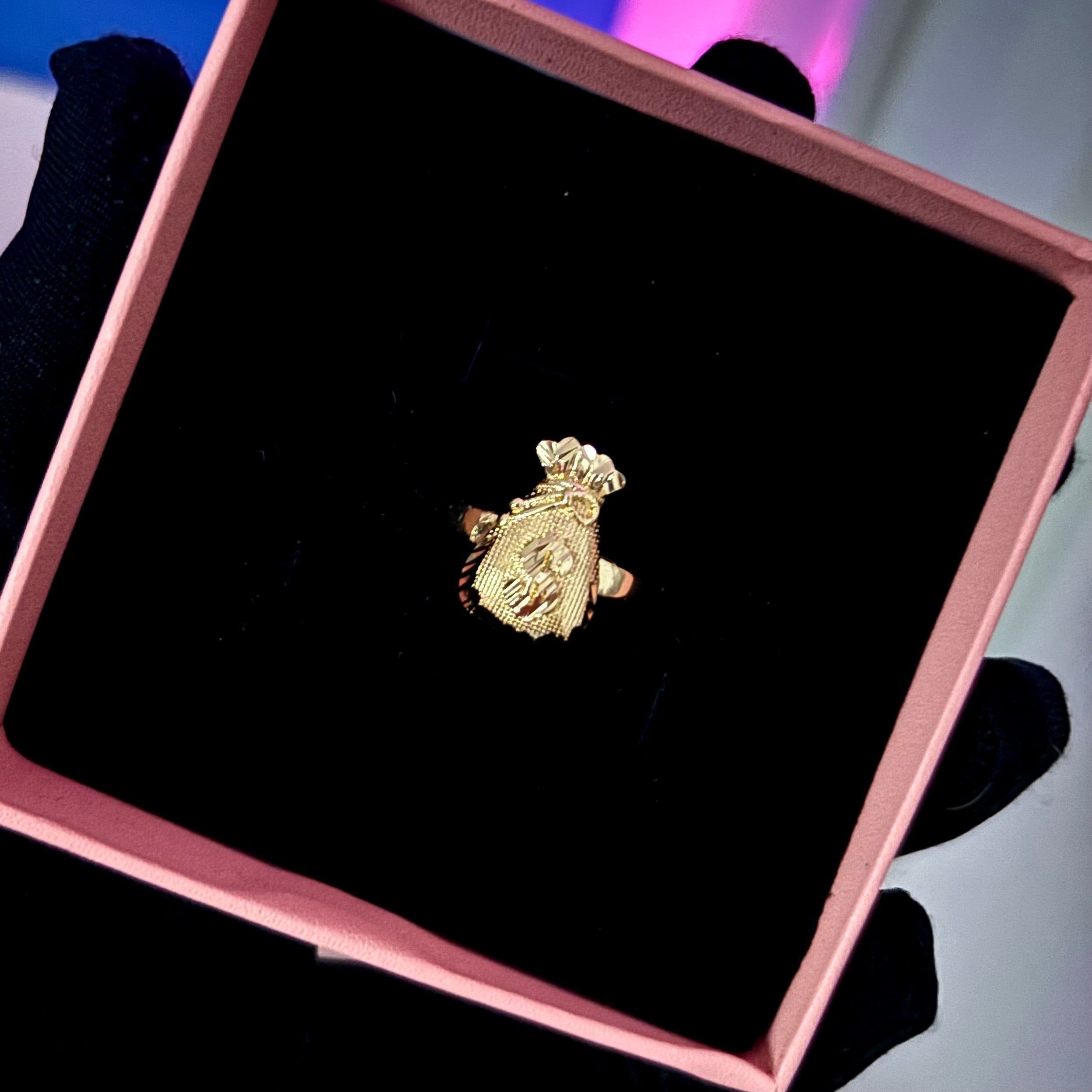 Mnybagg Ring